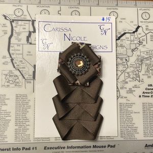 COPY - Leopard brown bling lapel pin broach brooch